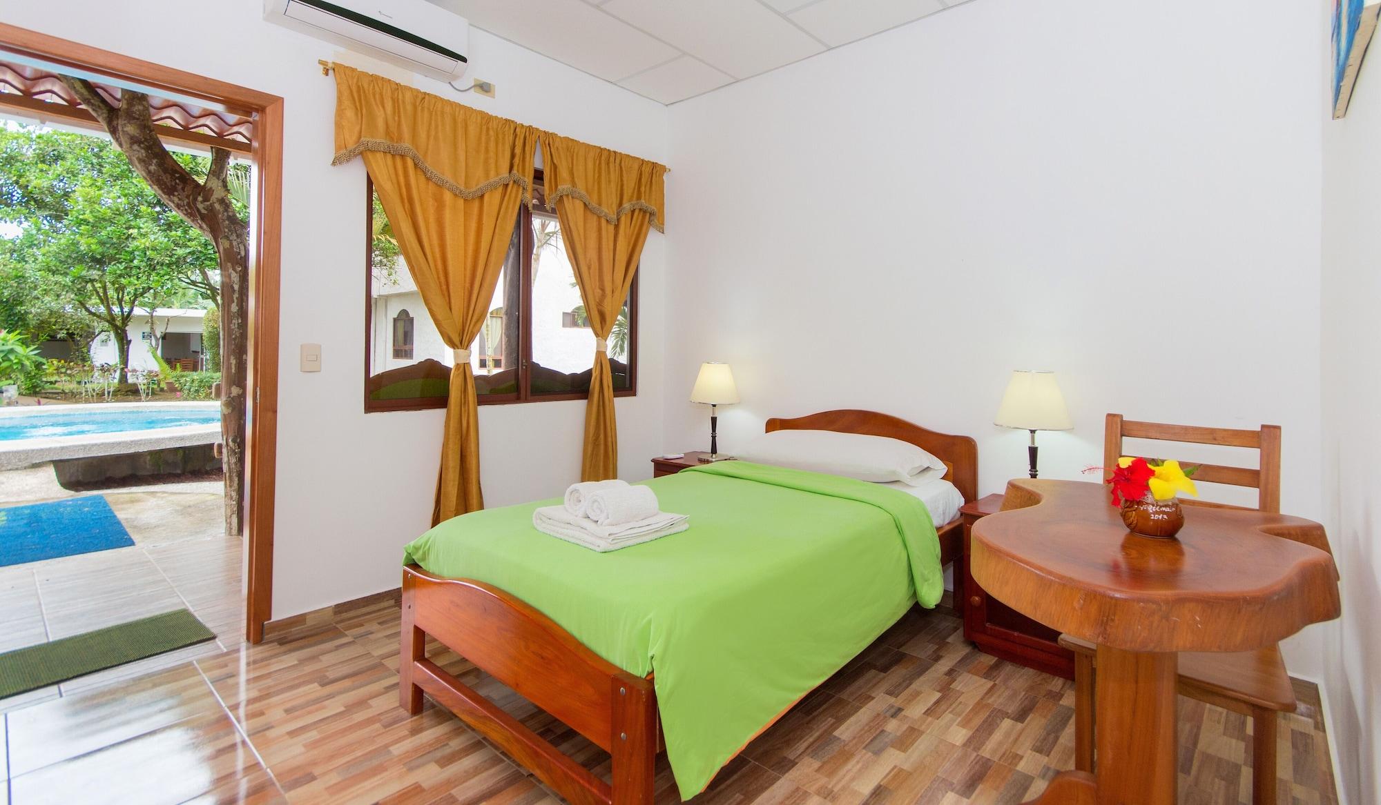 Twin Hotel Galápagos by Rotamundos Puerto Ayora  Esterno foto