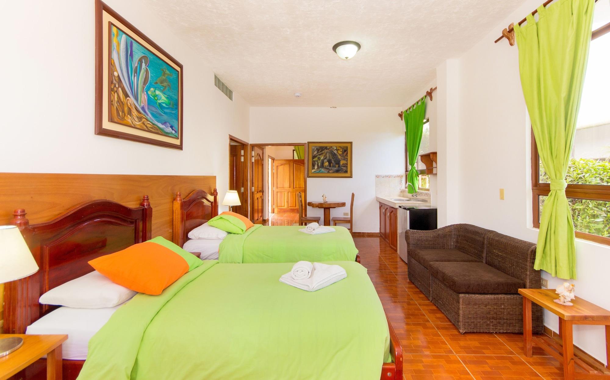 Twin Hotel Galápagos by Rotamundos Puerto Ayora  Esterno foto
