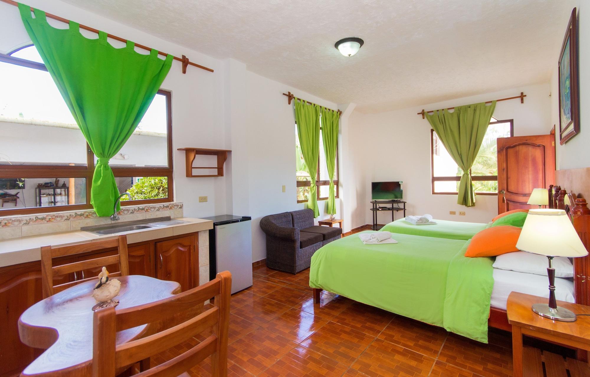 Twin Hotel Galápagos by Rotamundos Puerto Ayora  Esterno foto