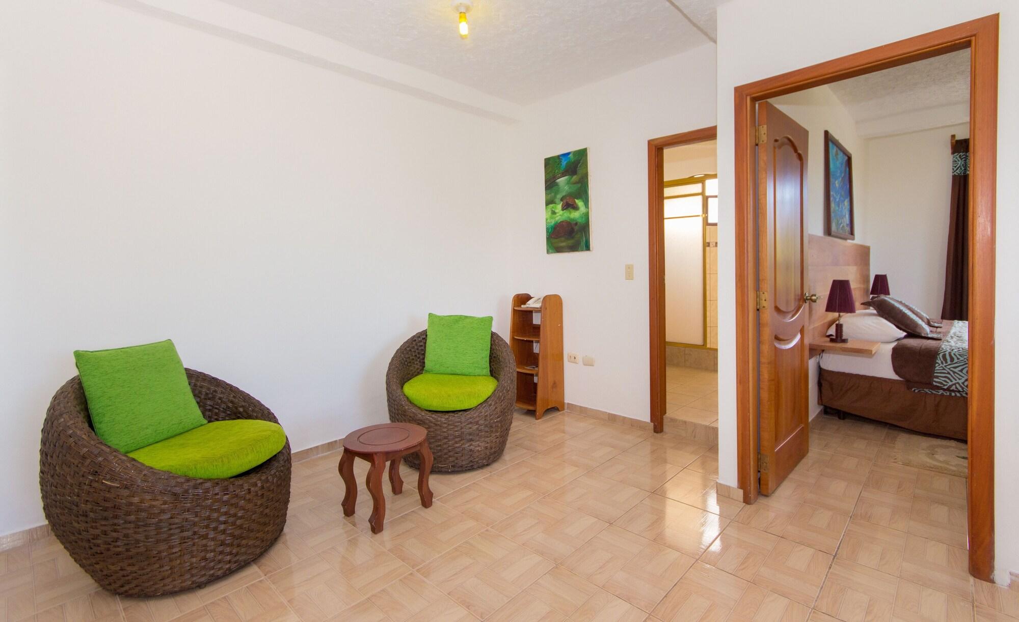 Twin Hotel Galápagos by Rotamundos Puerto Ayora  Esterno foto