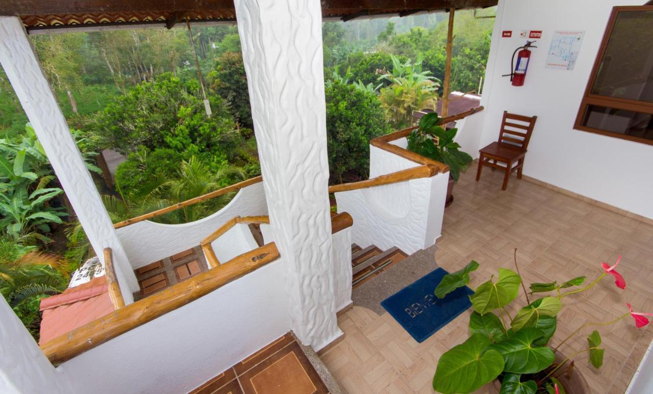 Twin Hotel Galápagos by Rotamundos Puerto Ayora  Esterno foto