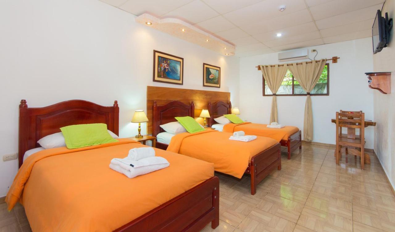 Twin Hotel Galápagos by Rotamundos Puerto Ayora  Esterno foto